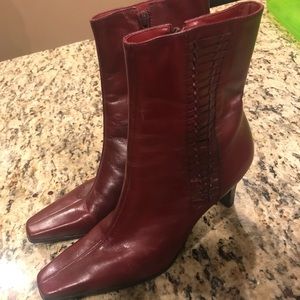 MICHELLE D leather boots